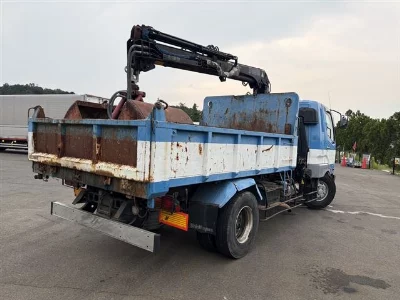 Mitsubishi FUSO FIGHTER