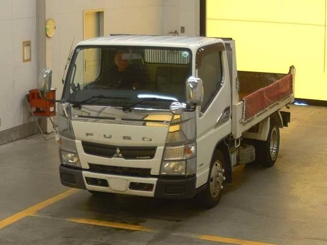 Mitsubishi Fuso Canter  с аукциона в Японии