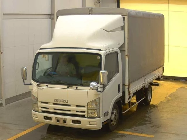 Isuzu Elf  с аукциона в Японии