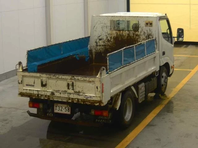 Hino Dutro  с аукциона в Японии