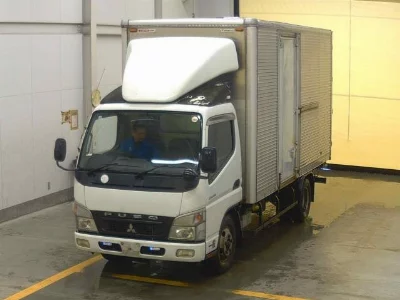 Mitsubishi Fuso Canter