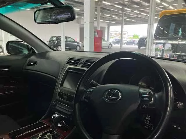 Lexus GS  с аукциона в Японии