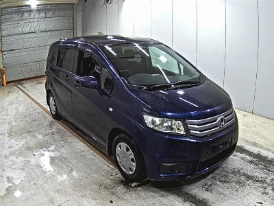 Honda Freed Spike
