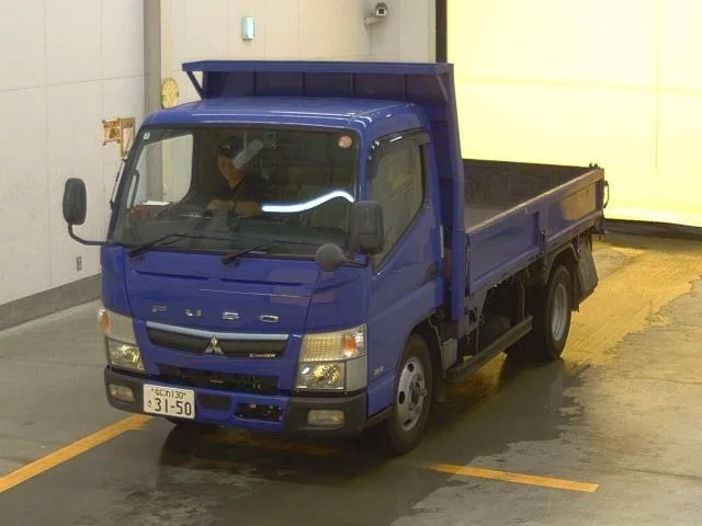 Mitsubishi Fuso Canter  с аукциона в Японии