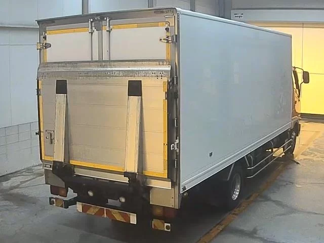 Mitsubishi Fuso Fighter  с аукциона в Японии