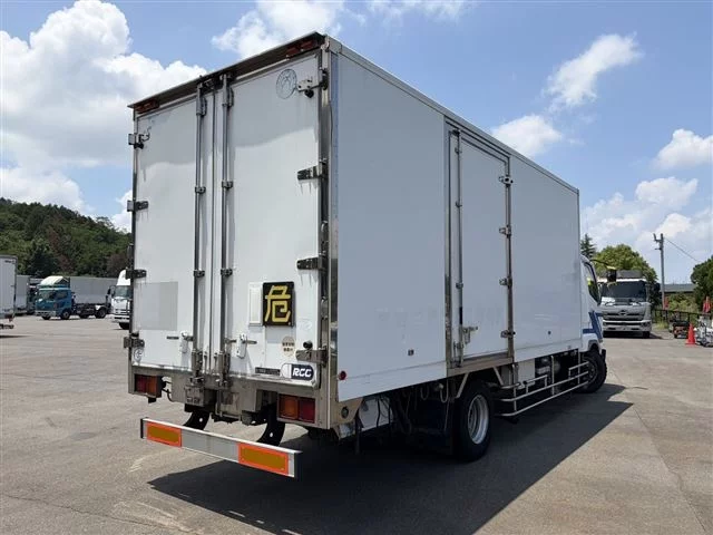 Mitsubishi Fuso Fighter  с аукциона в Японии