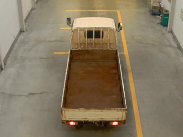 Toyota ToyoAce  с аукциона в Японии