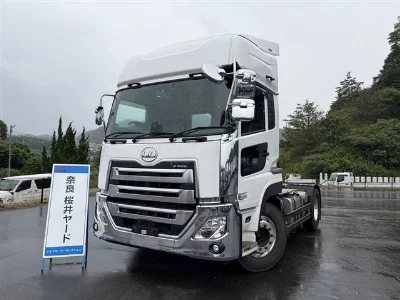 NISSAN UD