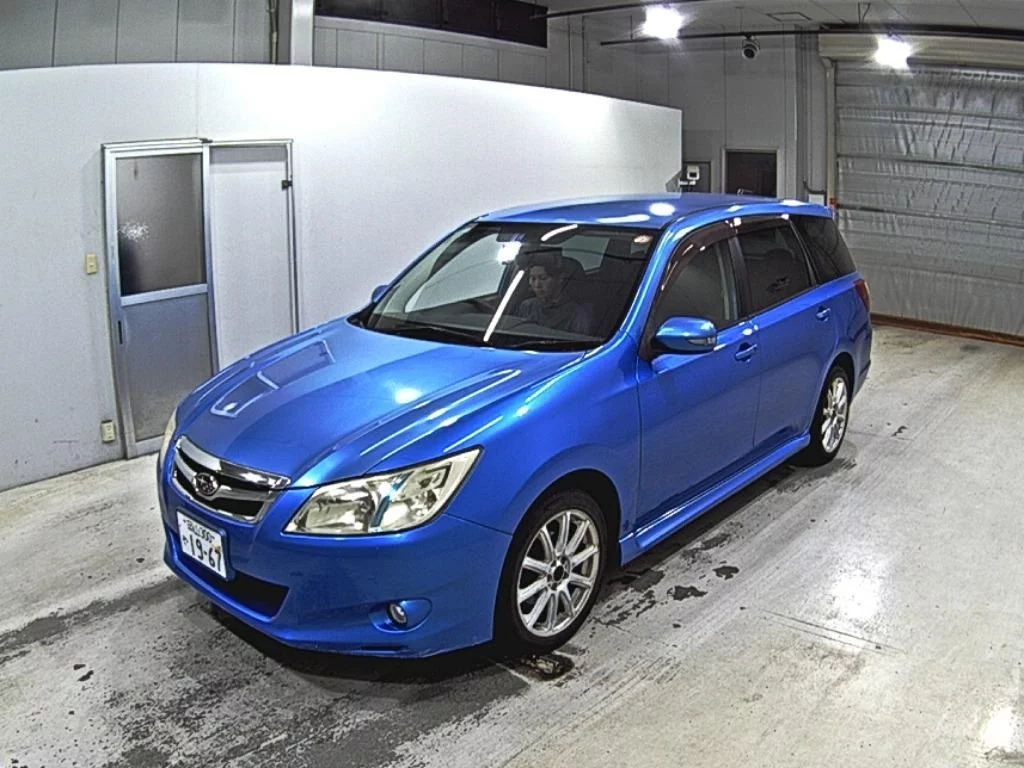 Subaru Exiga  с аукциона в Японии