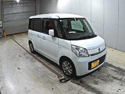 Suzuki Spacia