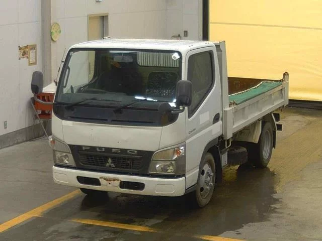 Mitsubishi Fuso Canter  с аукциона в Японии