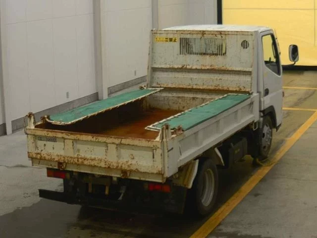 Mitsubishi Fuso Canter  с аукциона в Японии