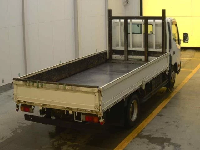 Toyota ToyoAce  с аукциона в Японии