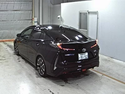 TOYOTA PRIUS PHV