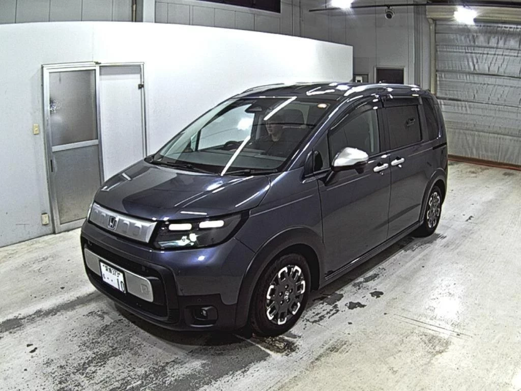 Honda Freed  с аукциона в Японии