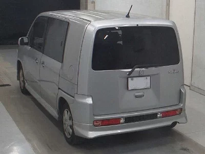 Honda Mobilio Spike