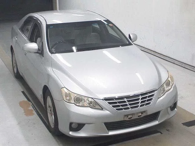 Toyota Mark X  с аукциона в Японии
