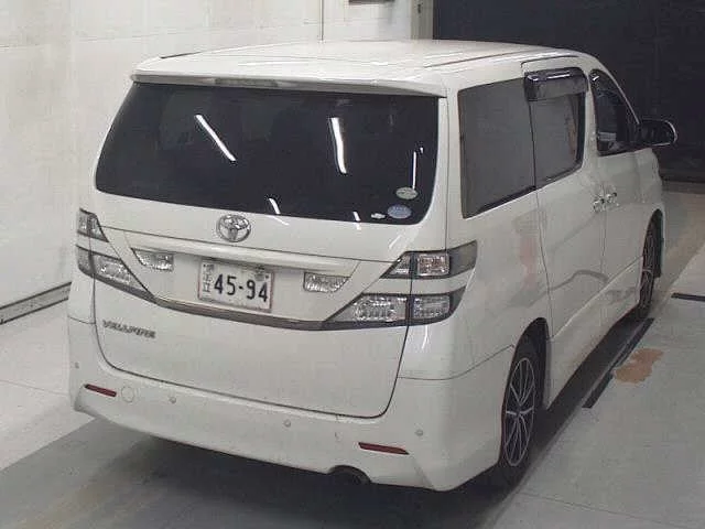 Toyota Vellfire  с аукциона в Японии