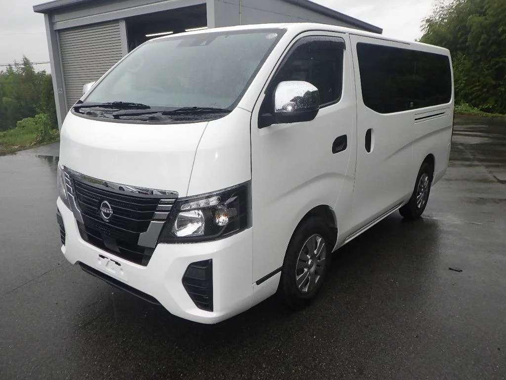Nissan Caravan  с аукциона в Японии
