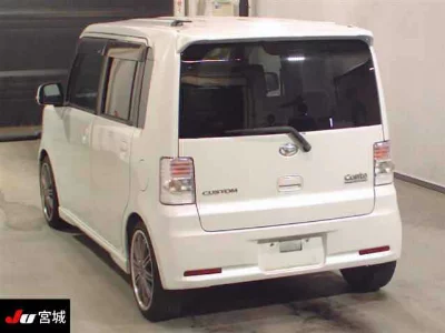 Daihatsu Move Conte