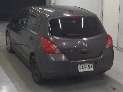 Nissan Tiida
