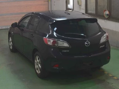 MAZDA AXELA SPORT
