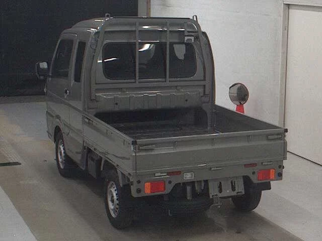 Suzuki CARRY  с аукциона в Японии