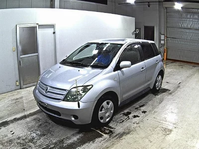 Toyota Ist