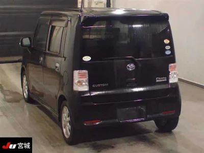 Daihatsu Move Conte