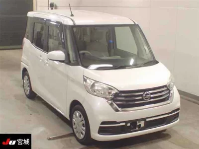 Nissan Dayz Roox