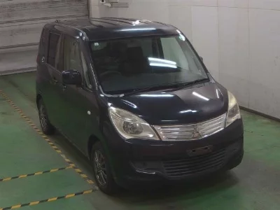 Mitsubishi Delica D:2
