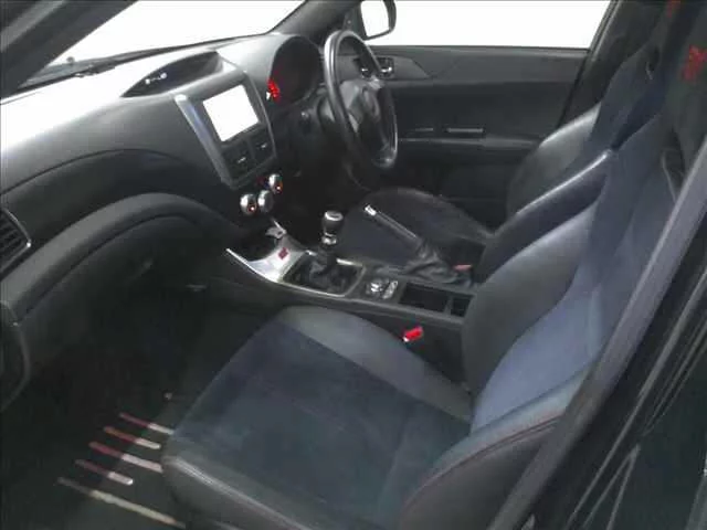 Subaru IMPREZA WRX  с аукциона в Японии