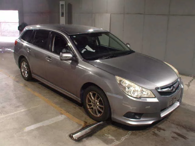 Subaru Legacy  с аукциона в Японии