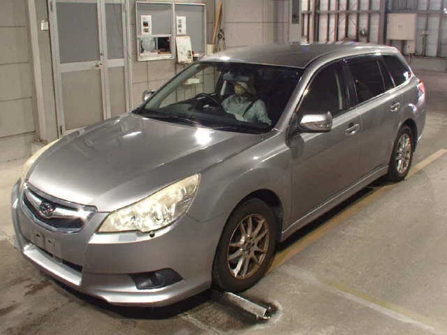Subaru Legacy  с аукциона в Японии