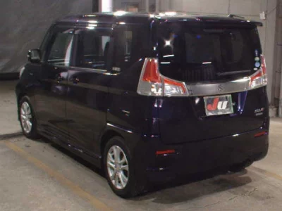 Suzuki Solio