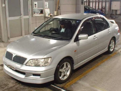 Mitsubishi Lancer Cedia