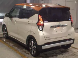 Mitsubishi eK X