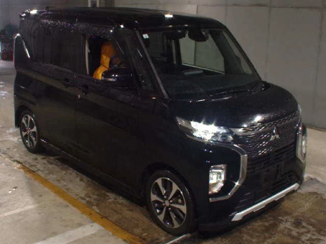 Mitsubishi eK X Space  с аукциона в Японии