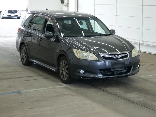 Subaru Exiga  с аукциона в Японии