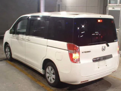 Honda STEP WAGON
