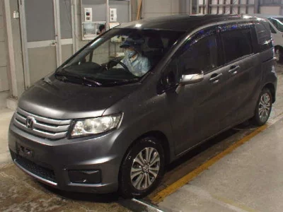 Honda Freed Spike