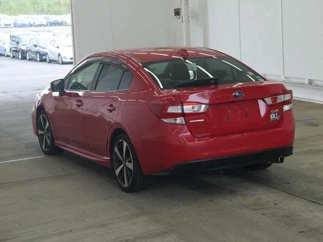 Subaru Impreza  с аукциона в Японии