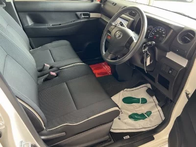 Toyota Pixis Space