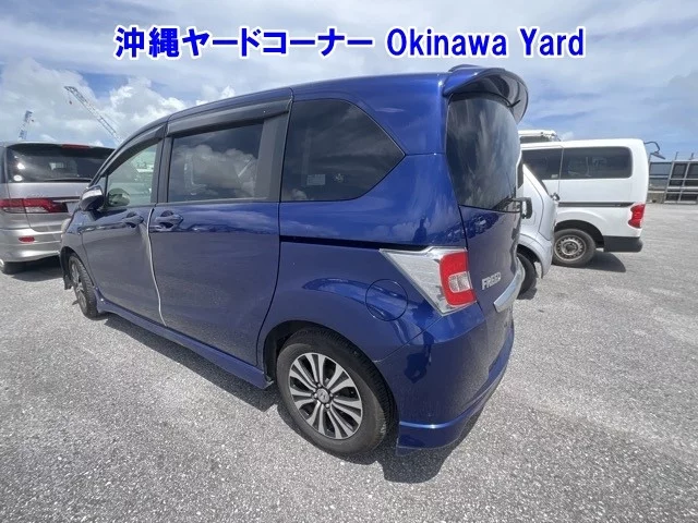 Honda Freed  с аукциона в Японии