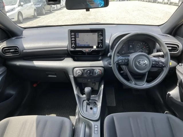Toyota Yaris  с аукциона в Японии