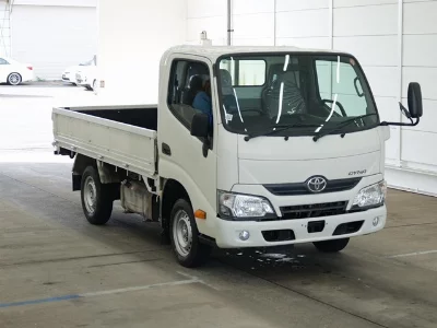 TOYOTA DYNA
