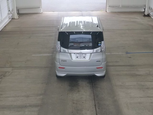 Mitsubishi Delica D:2  с аукциона в Японии