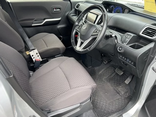 Mitsubishi Delica D:2  с аукциона в Японии