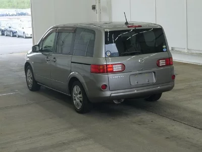 Nissan Lafesta