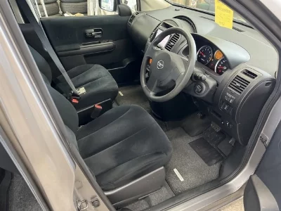 Nissan Lafesta